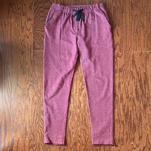 Lululemon On The Fly pants